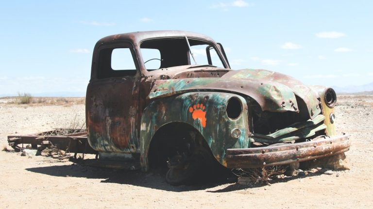 4 Things You Should Know About Selling Your Car To A Junkyard