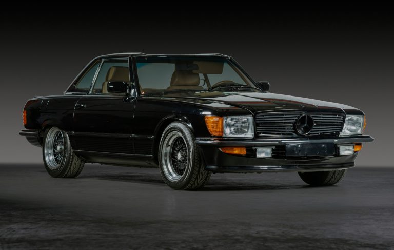 The Mighty Mercedes-Benz 500 SL AMG 5.0
