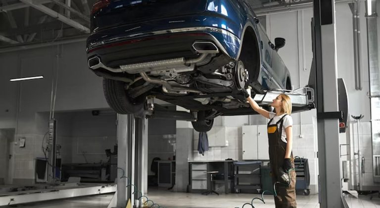 What Does It Cost to Put a Car Lift in Your Garage?